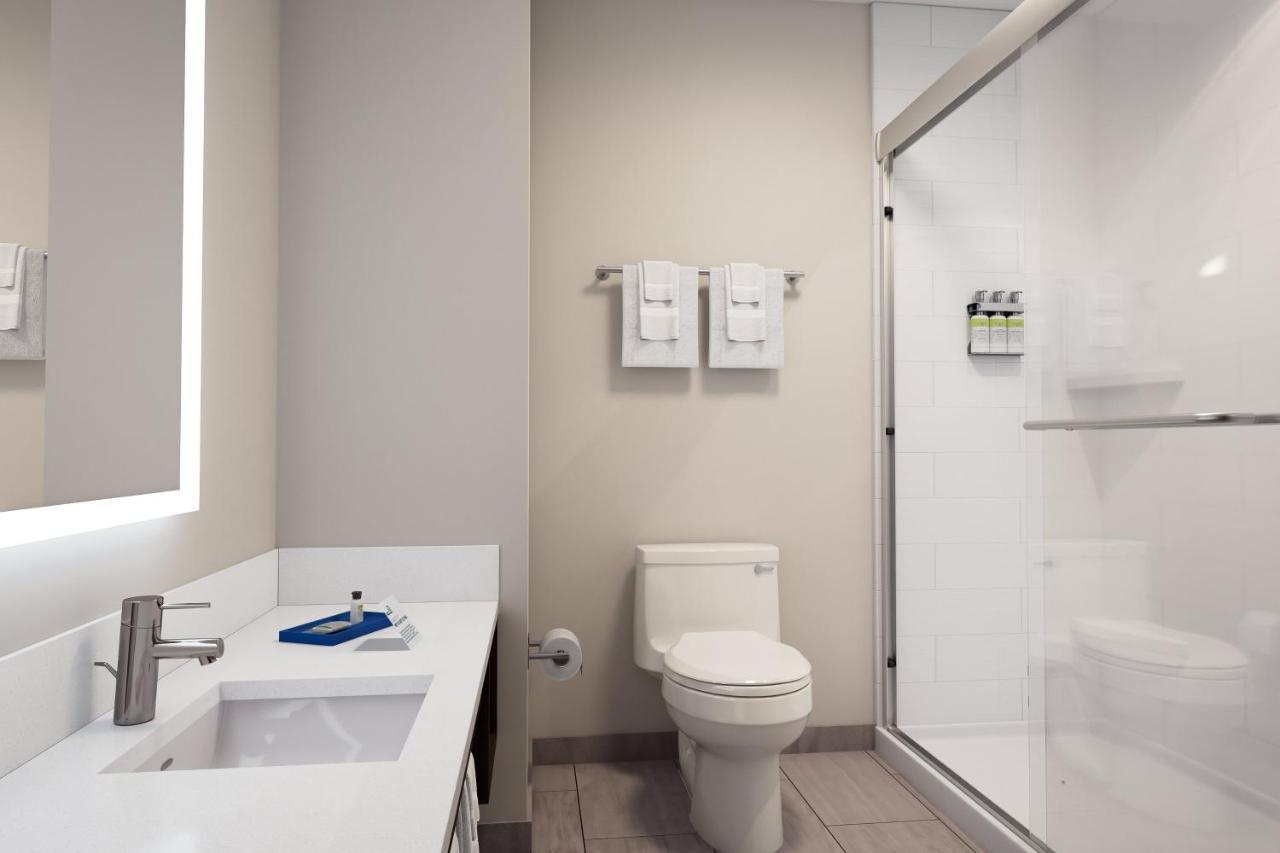 Holiday Inn Express & Suites - Courtenay - Comox By Ihg Екстериор снимка