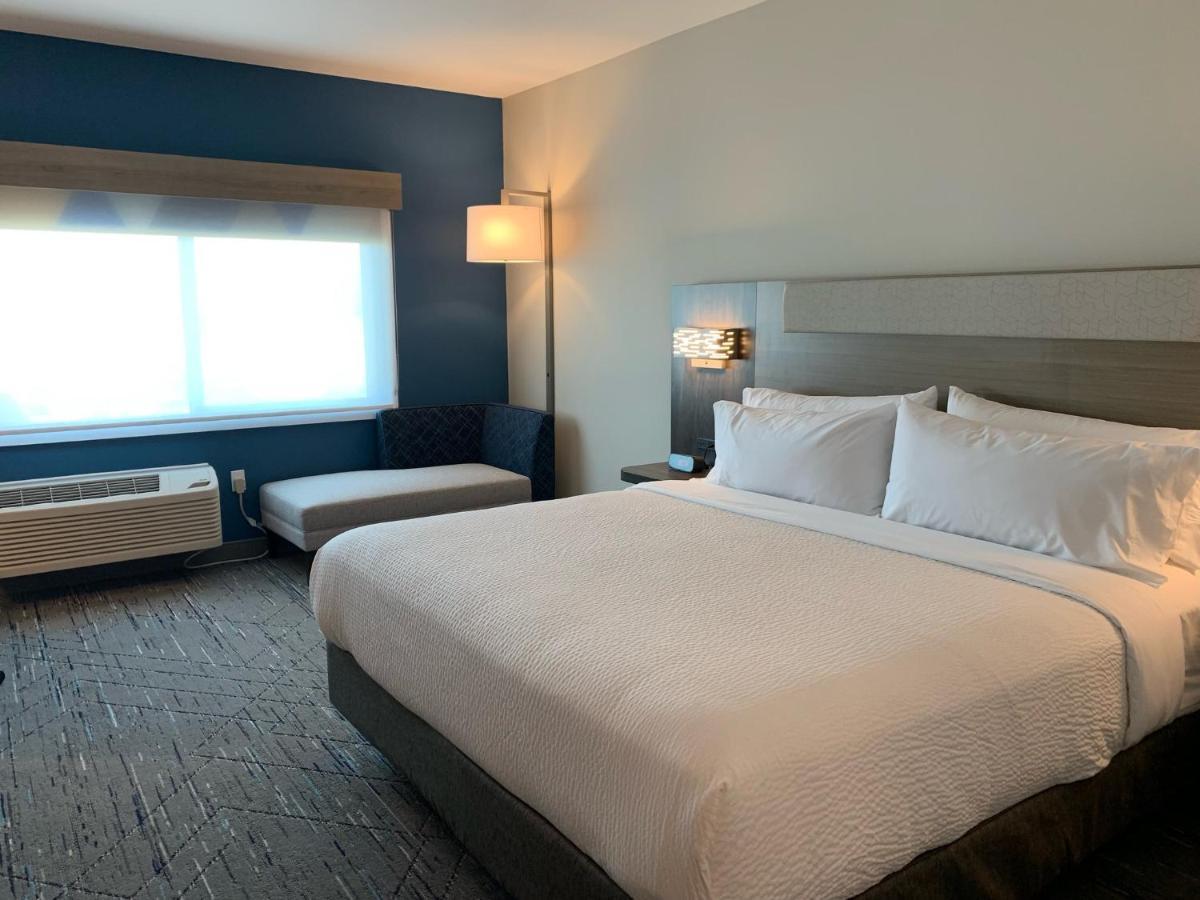 Holiday Inn Express & Suites - Courtenay - Comox By Ihg Екстериор снимка