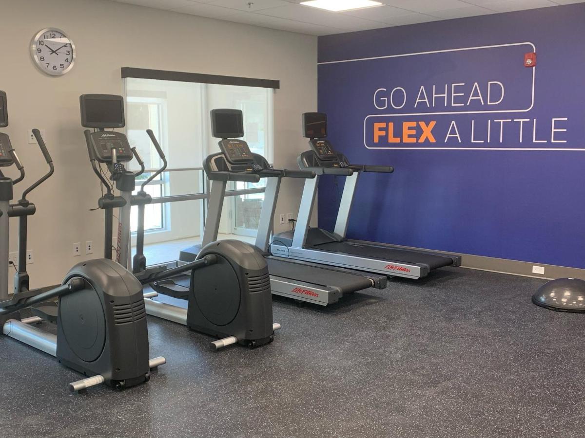 Holiday Inn Express & Suites - Courtenay - Comox By Ihg Екстериор снимка