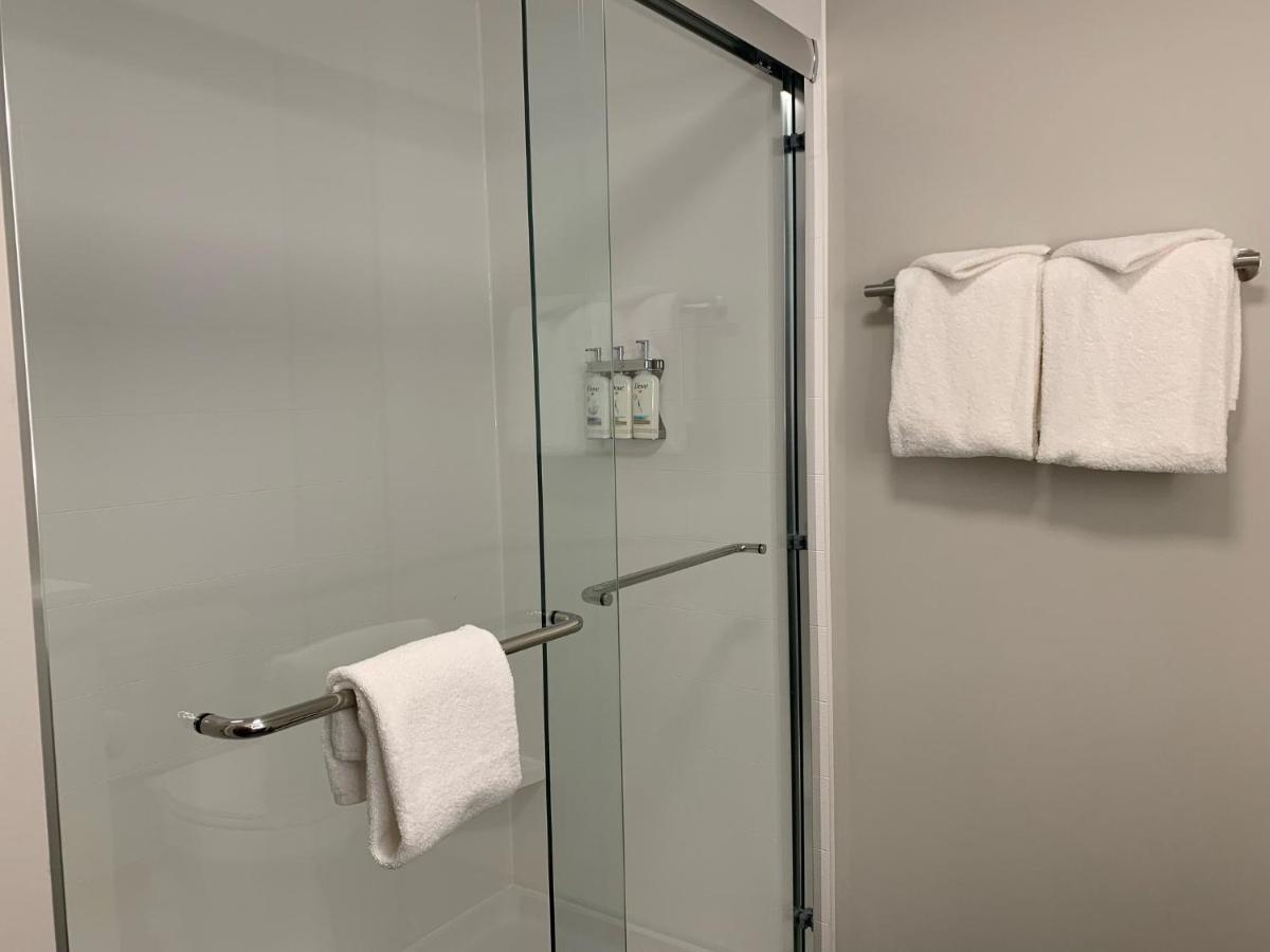 Holiday Inn Express & Suites - Courtenay - Comox By Ihg Екстериор снимка