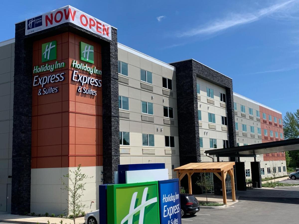 Holiday Inn Express & Suites - Courtenay - Comox By Ihg Екстериор снимка