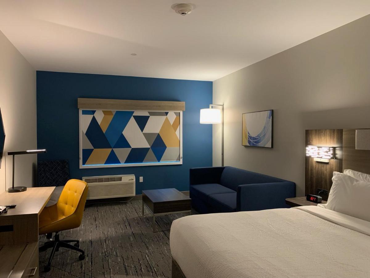 Holiday Inn Express & Suites - Courtenay - Comox By Ihg Екстериор снимка